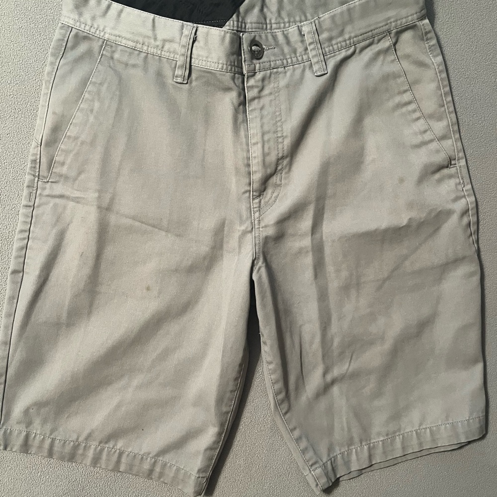 Volcom Men's Classic Tan Flat Front Shorts